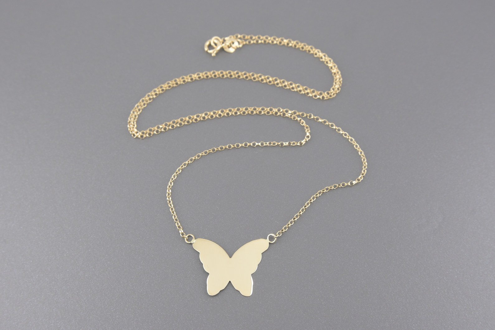 Colar Borboleta em Ouro Amarelo 18k