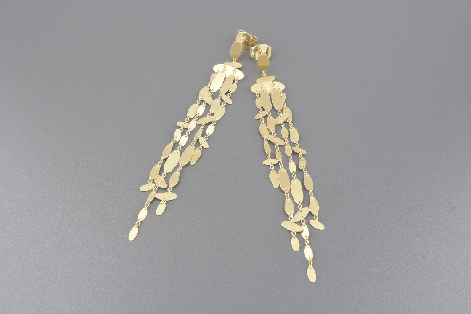 Brincos em Ouro Amarelo 18k