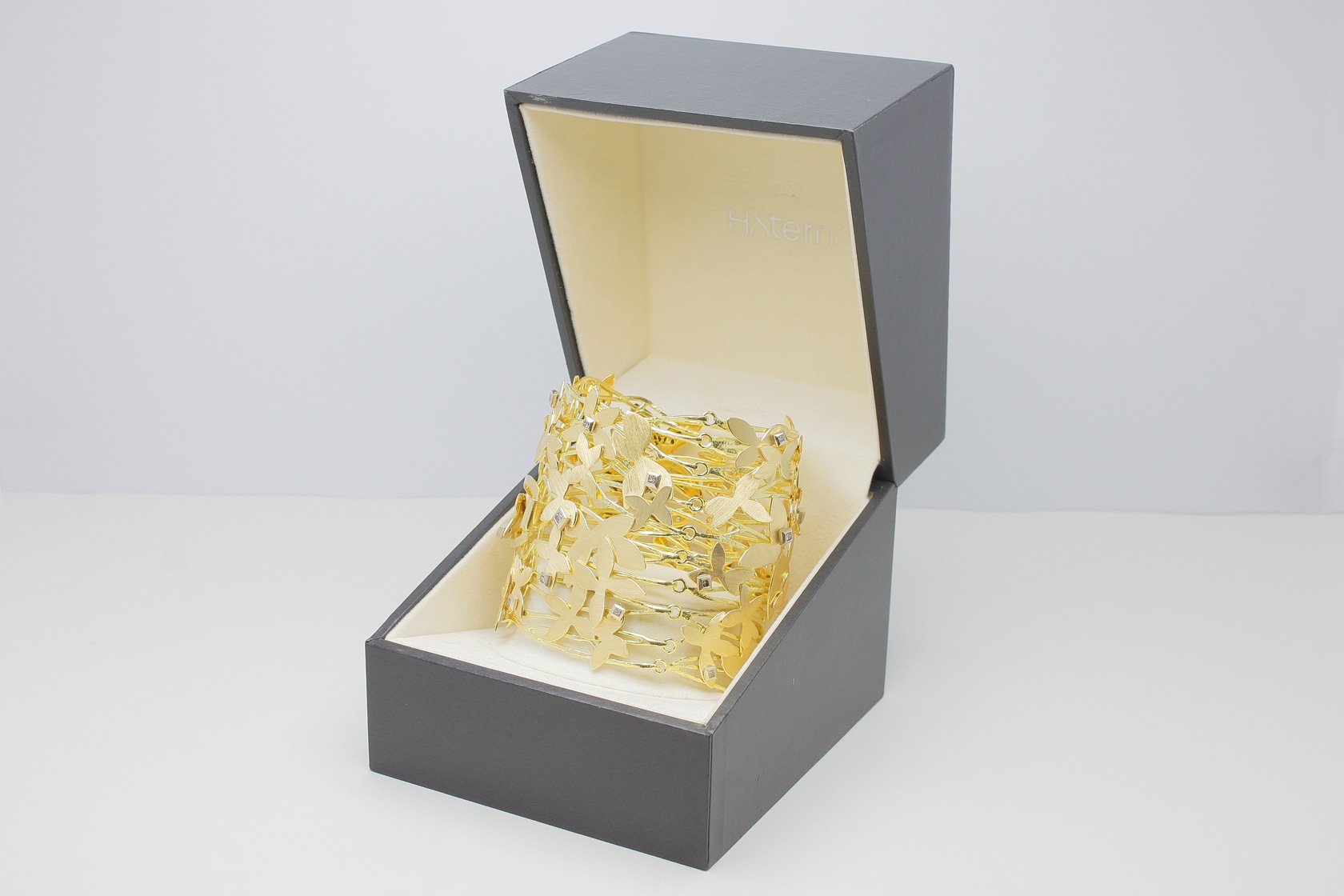 Bracelete em ouro amarelo 18k