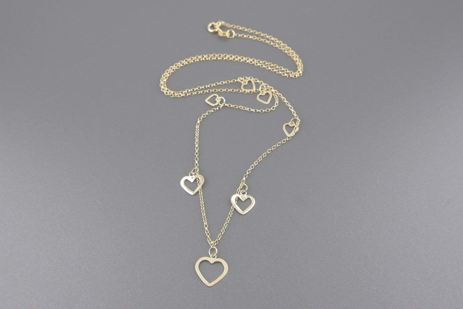 Colar Corações em Ouro Amarelo 18k