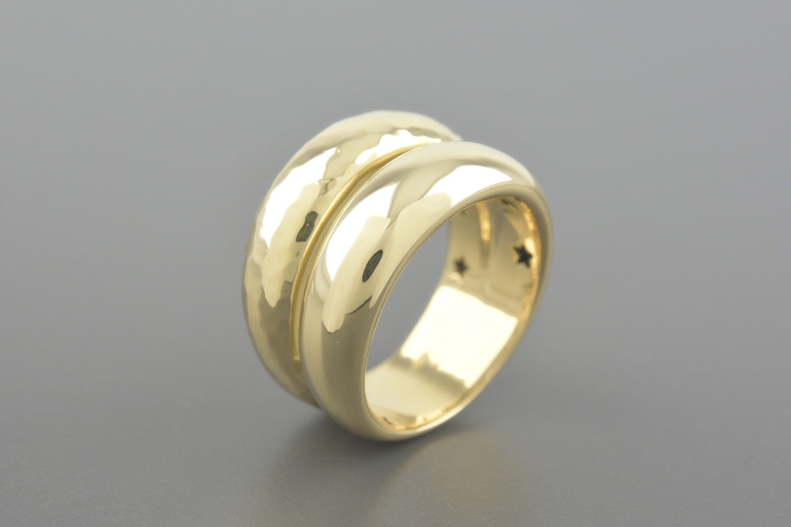 Anel em Ouro Amarelo 18k