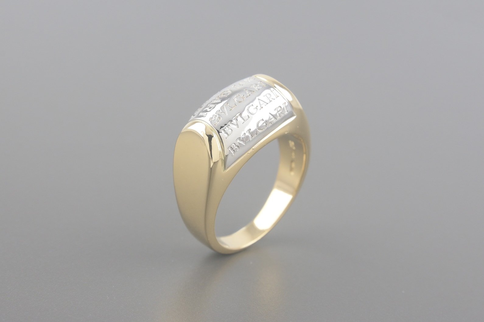 Anel em Ouro Amarelo e Branco 18k