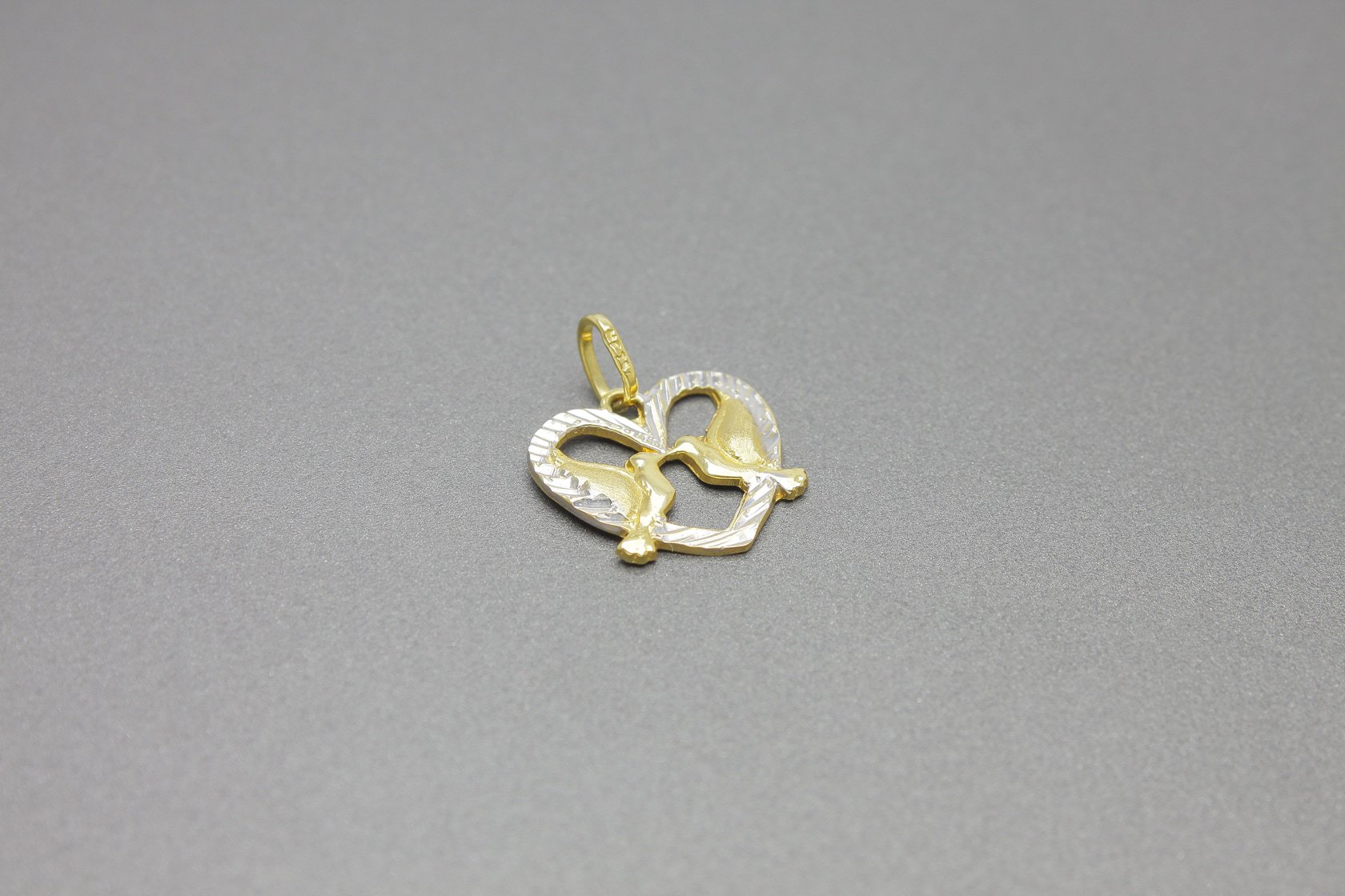Pingente Coração em Ouro Amarelo e Branco 18k