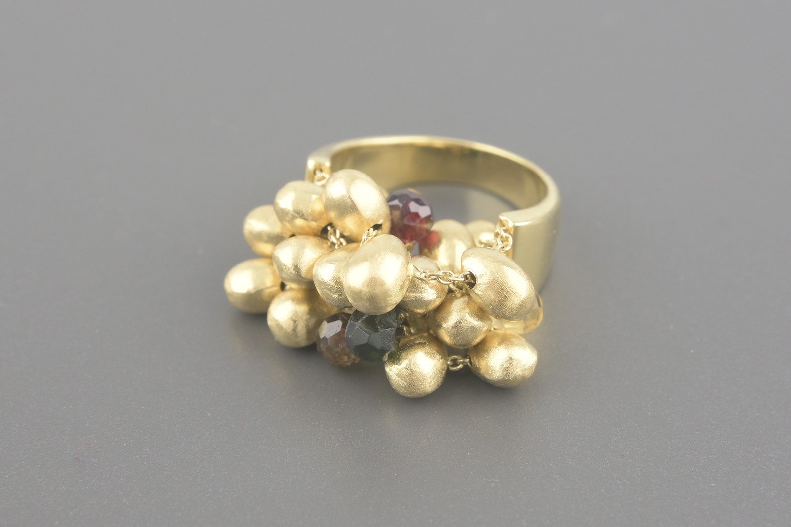 Anel em Ouro Amarelo 18k com Turmalinas e Quartzos