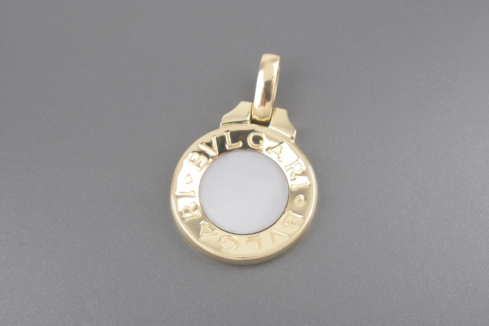 Pingente em Ouro Amarelo e Branco 18k