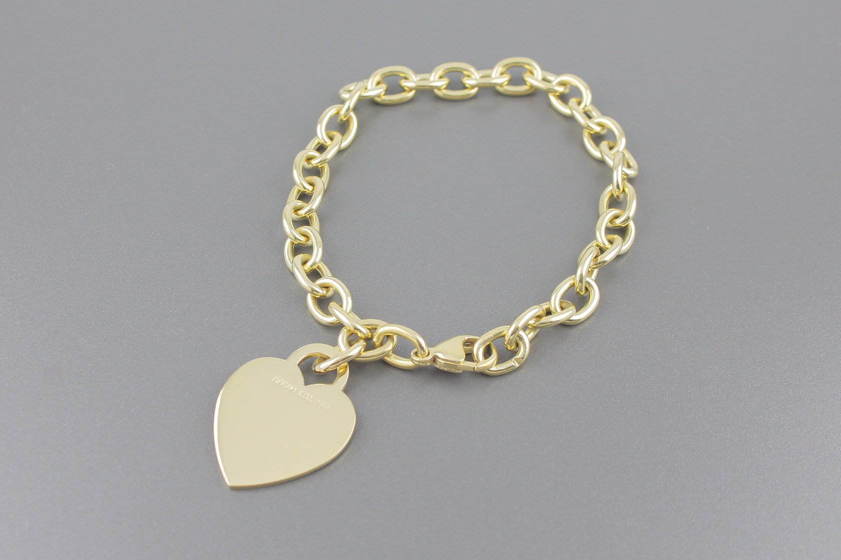 Pulseira em Ouro Amarelo 18k com Berloque Coração