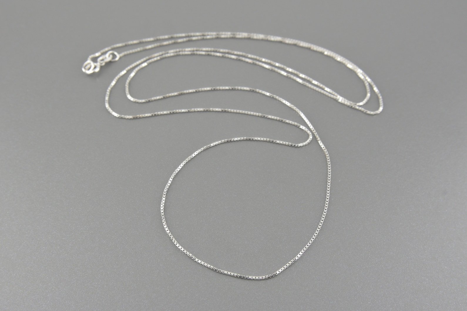 Corrente em Ouro Branco 18k