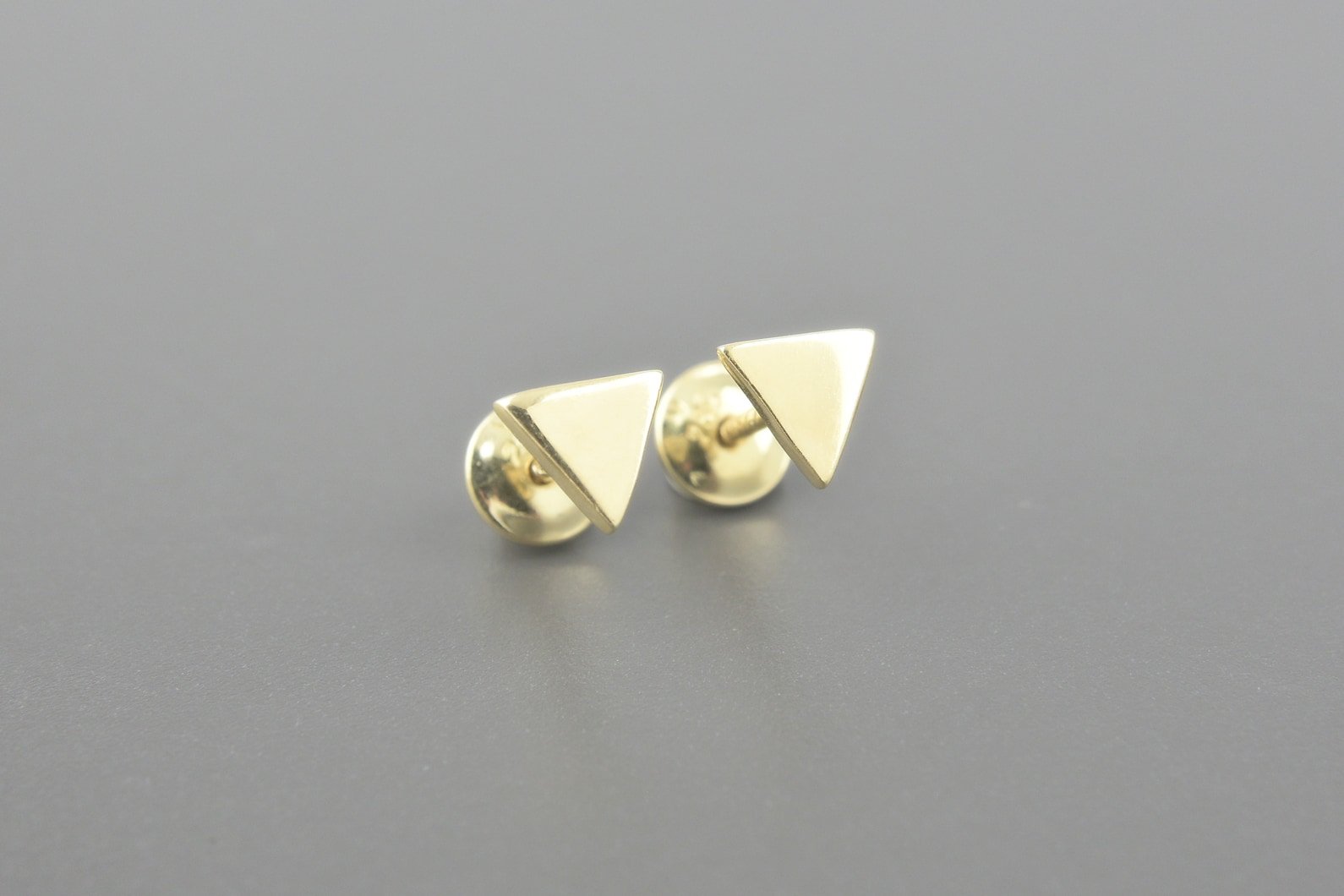 Brincos em Ouro Amarelo 18k