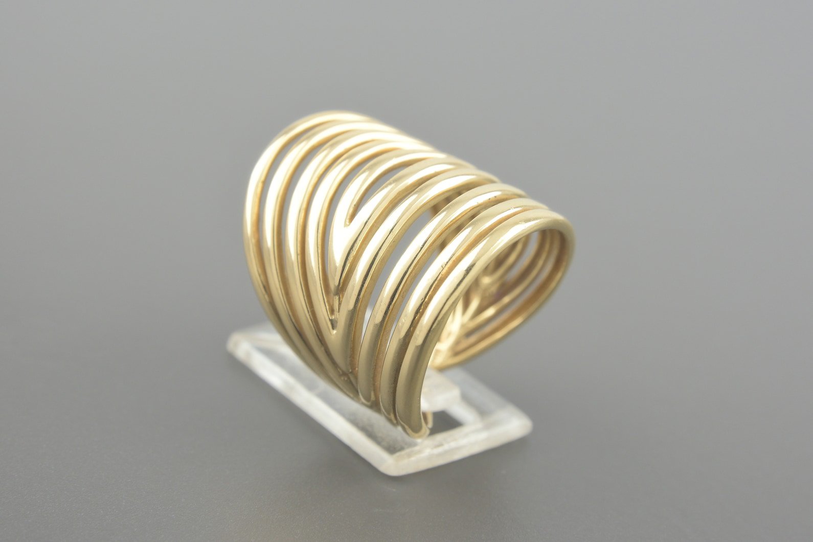 Anel em Ouro Amarelo 18k