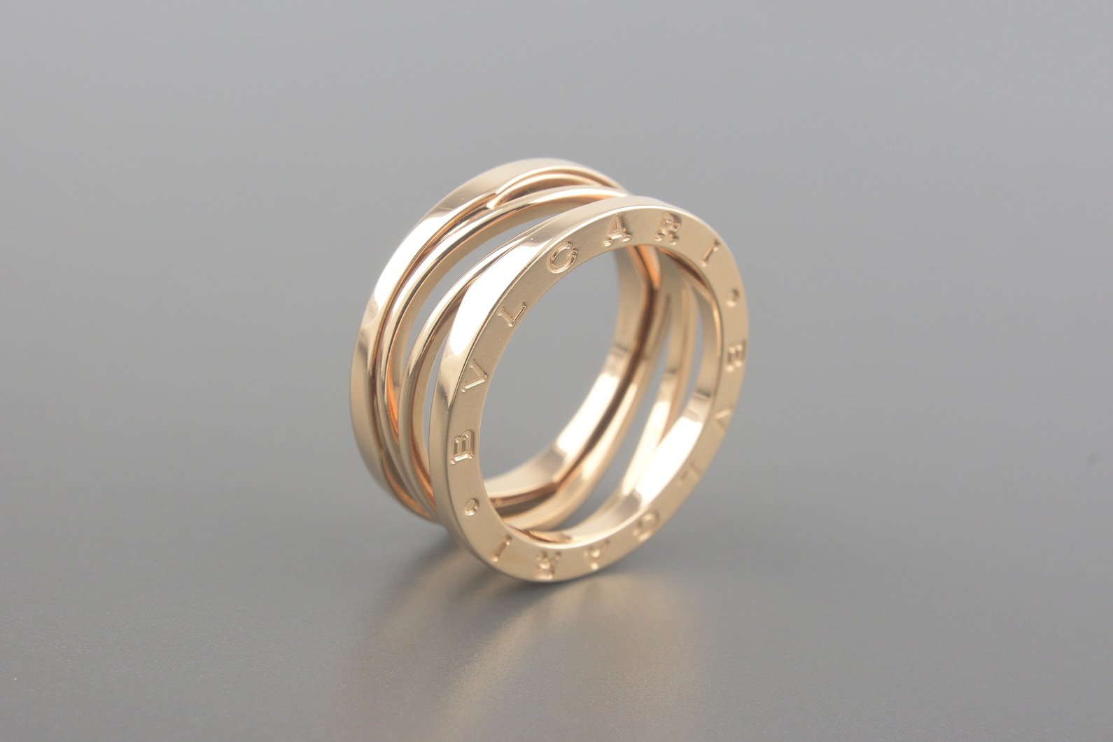 Anel em Ouro Rose 18k