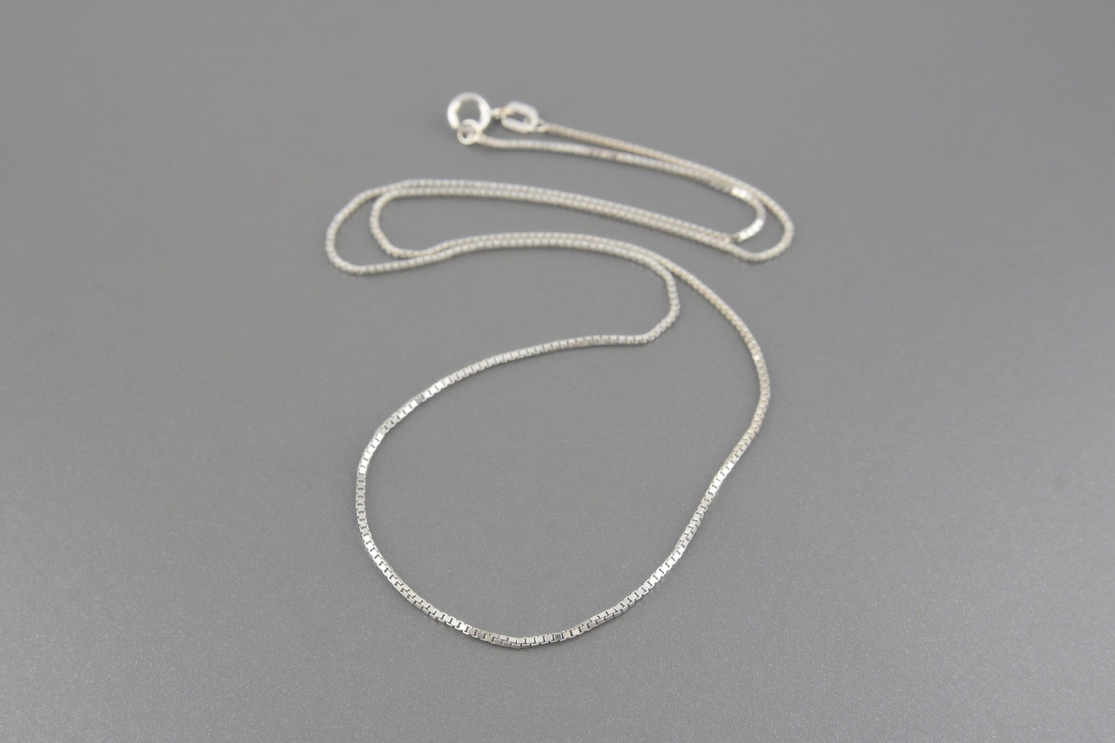 Corrente em Ouro Branco 18k