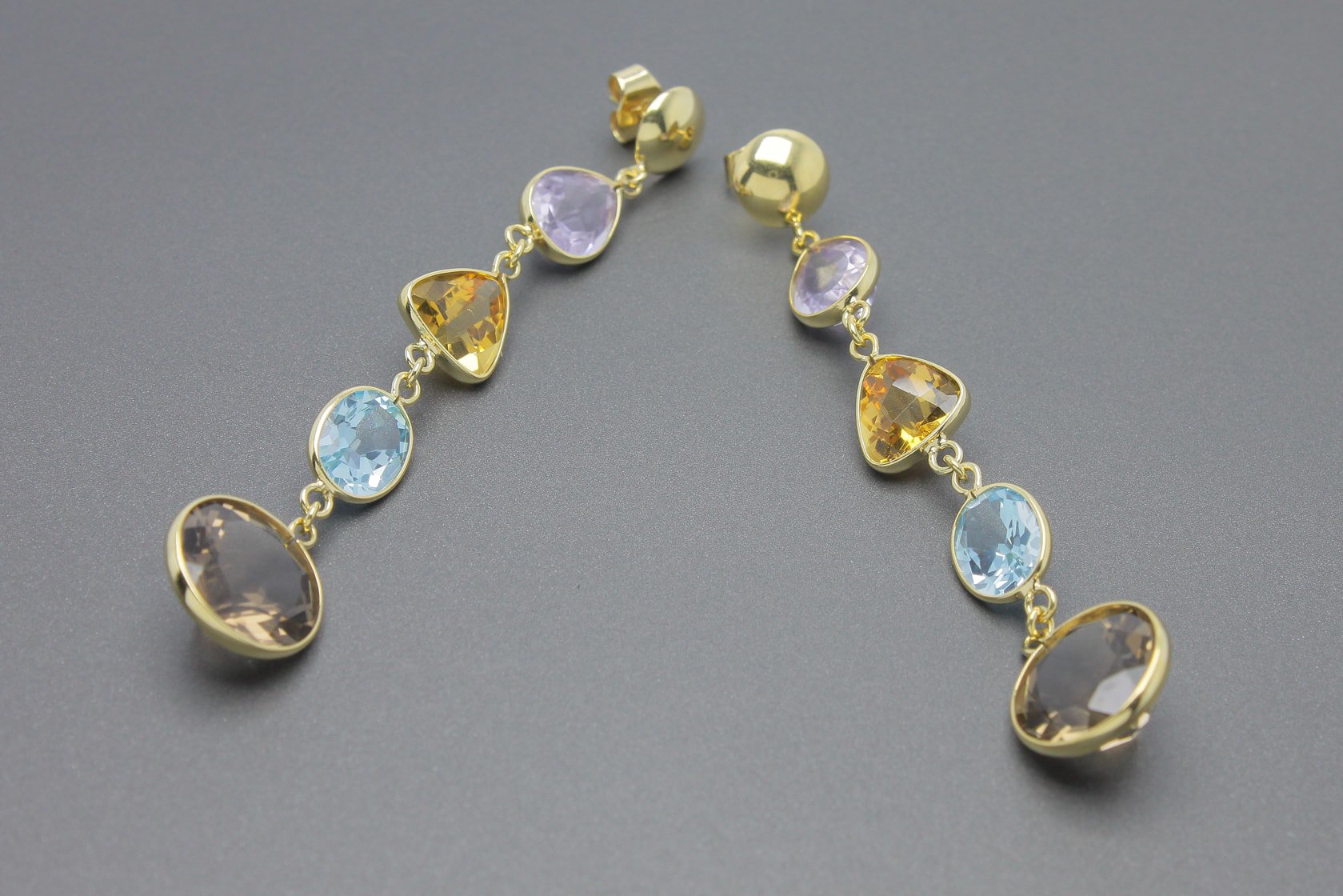 Brincos em Ouro Amarelo 18k com Pedras Brasileiras