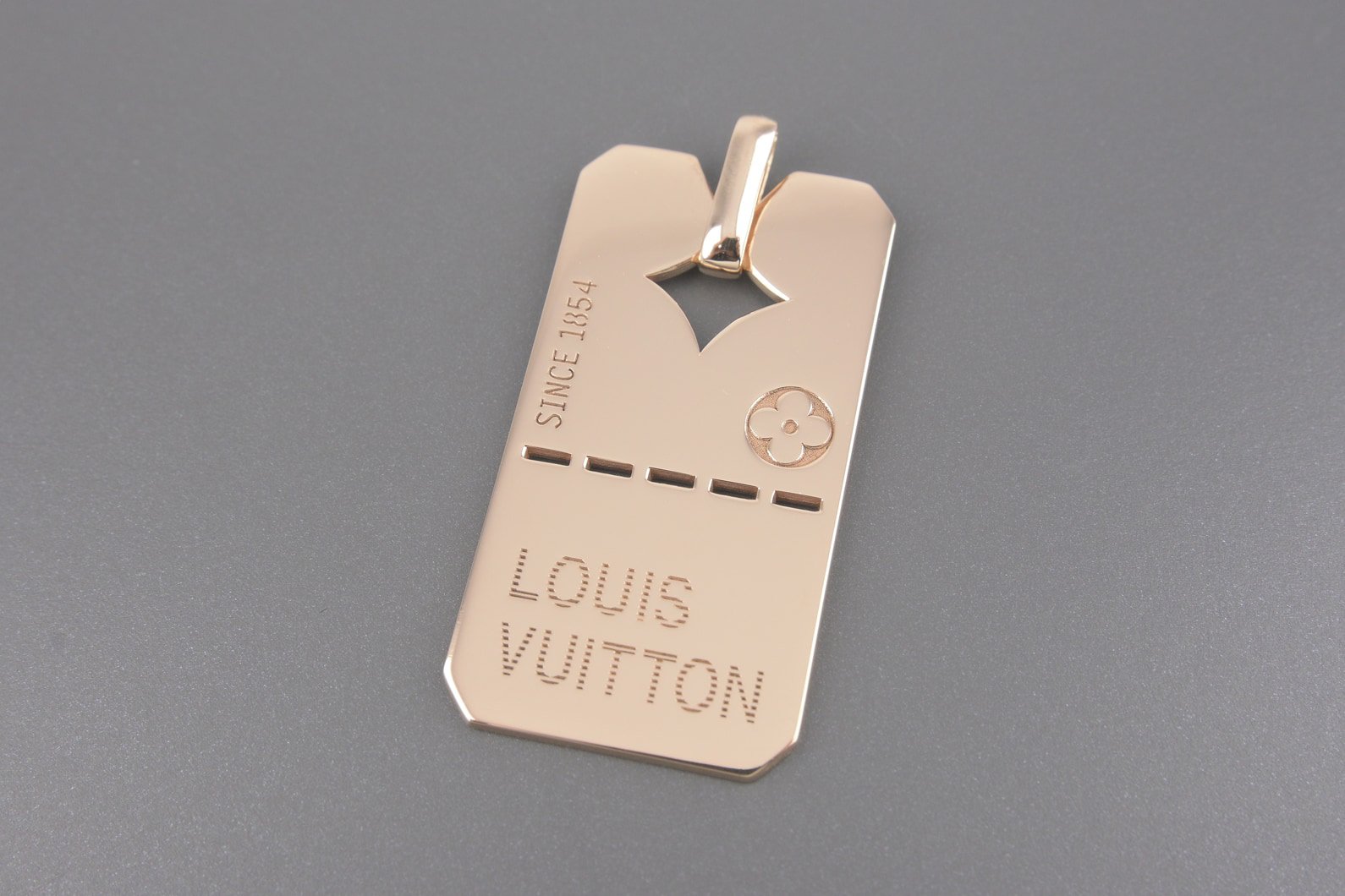 Pingente Dog Tag em Ouro Rose 18k