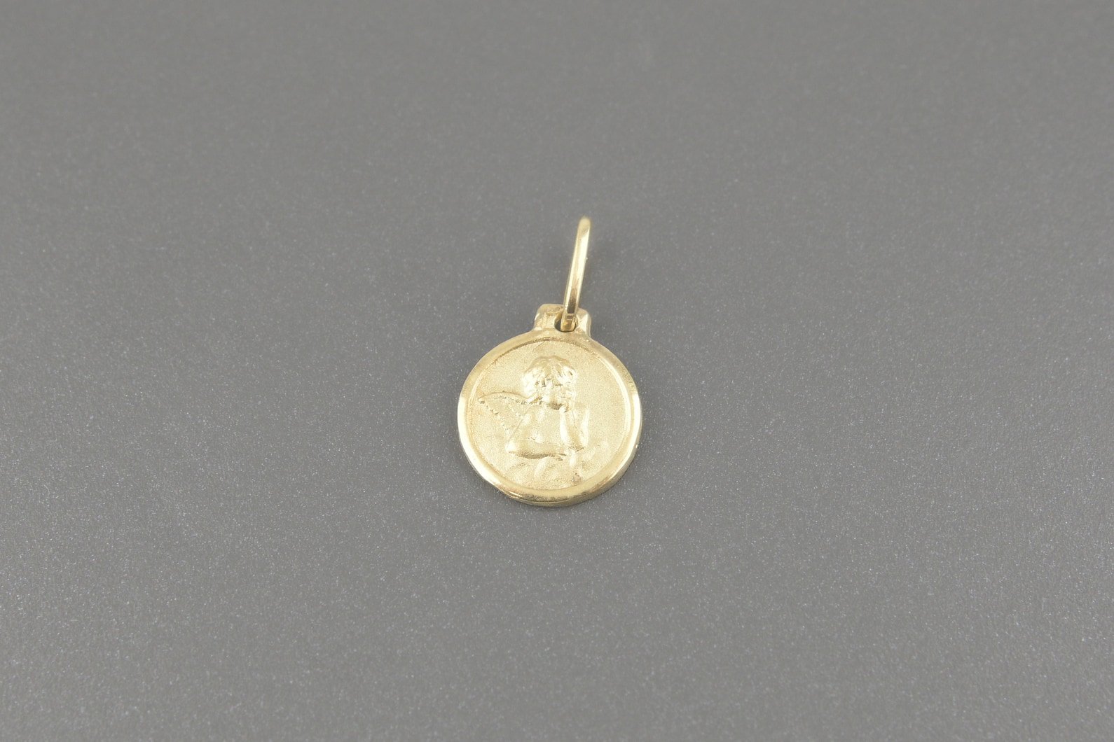 Pingente Anjo da Guarda em Ouro Amarelo 18k