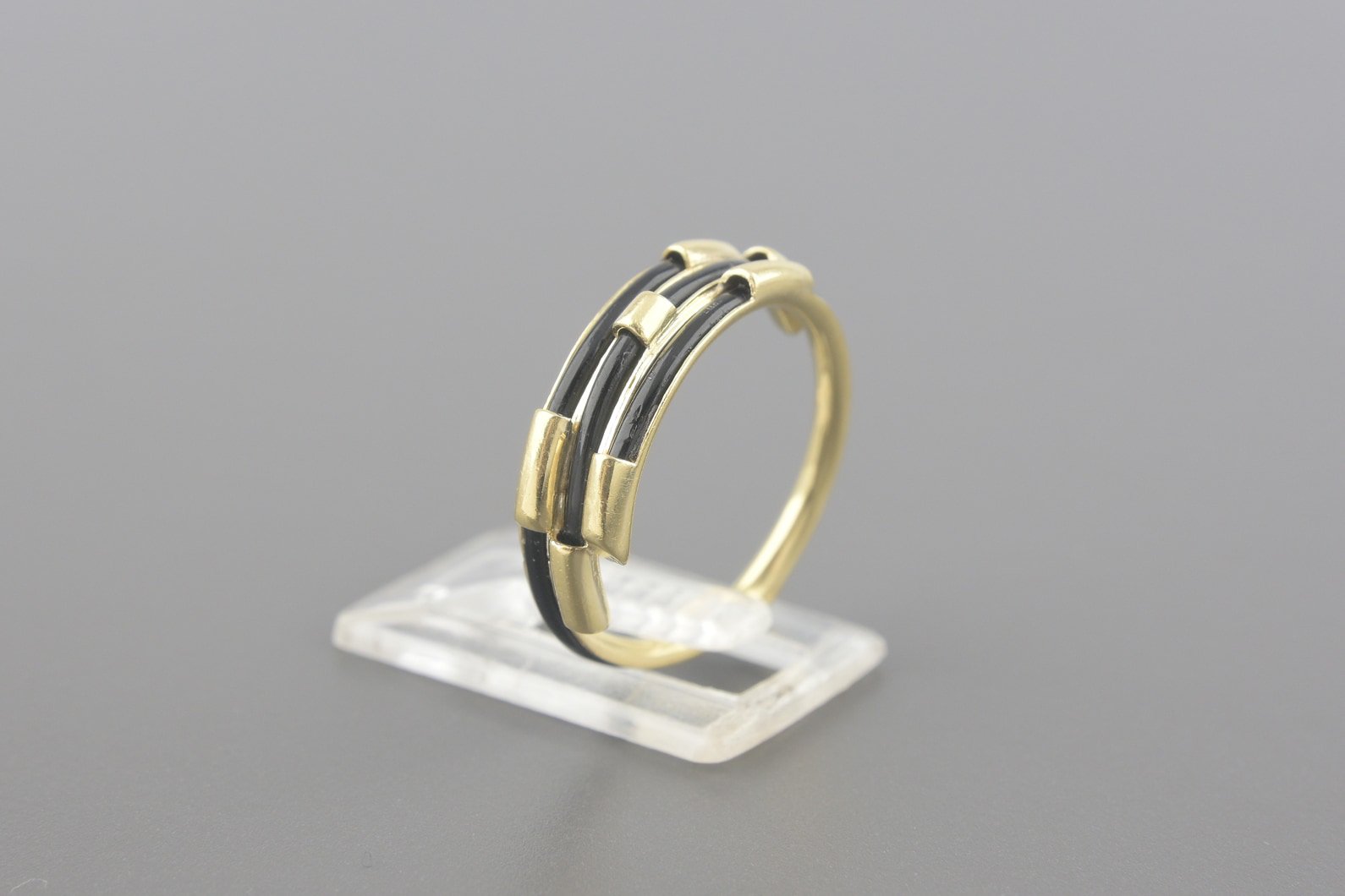 Anel em Ouro Amarelo 18k com Rabo de Elefante