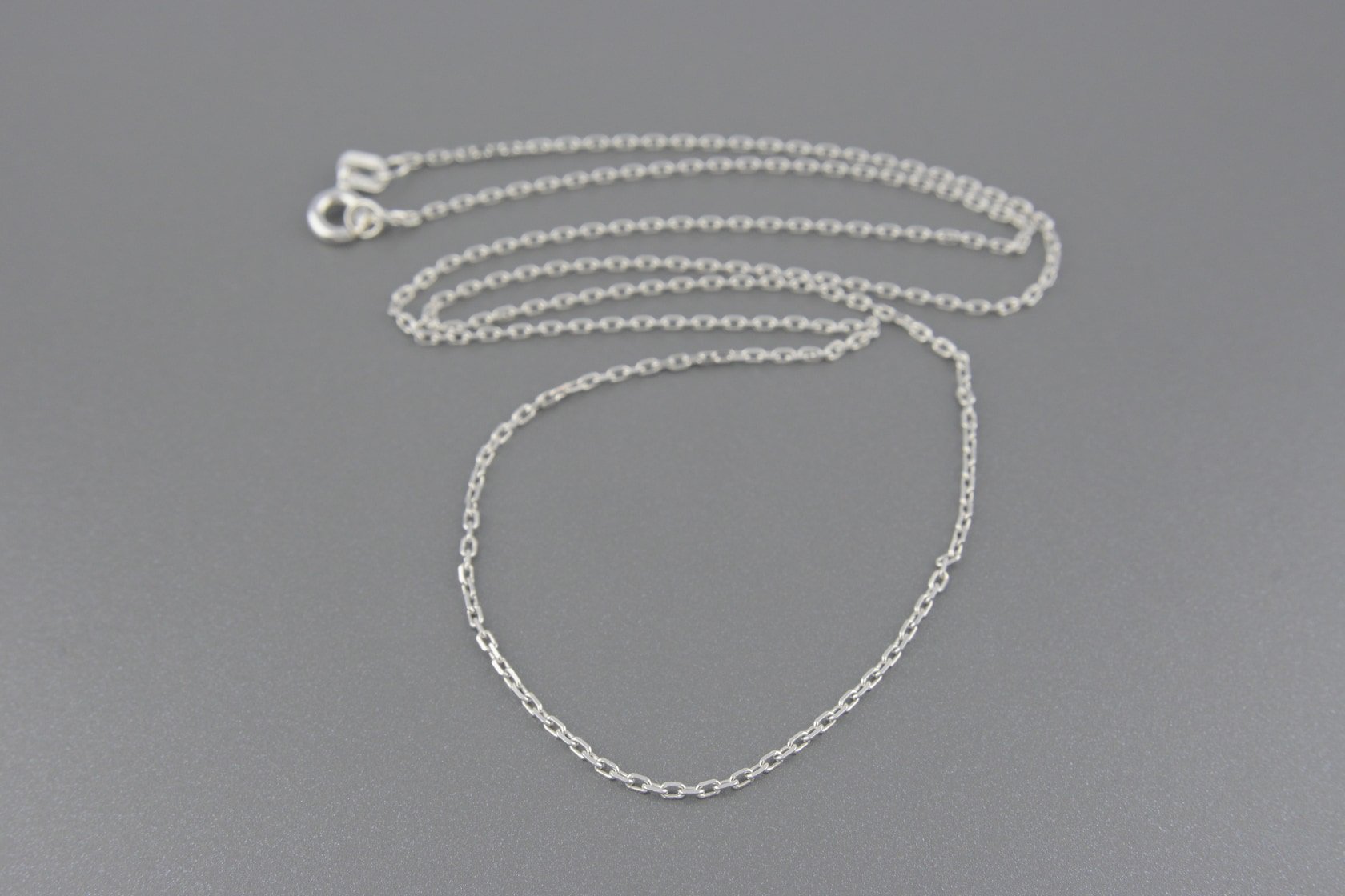 Corrente em Ouro Branco 18k