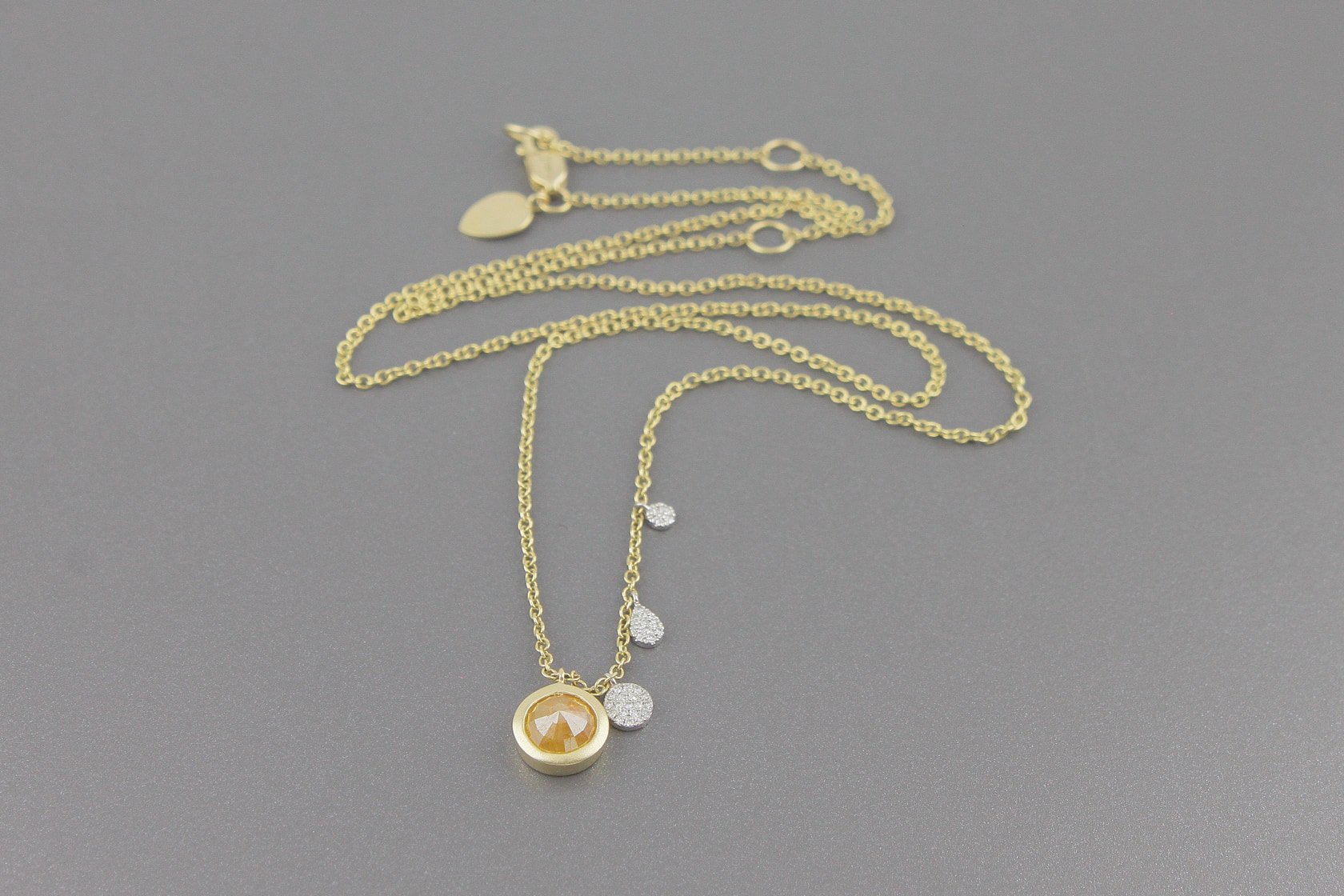Colar em Ouro Amarelo 14k com Diamante (Lap. Briolet) de 5mm e Aprox. 12pts de Brilhantes